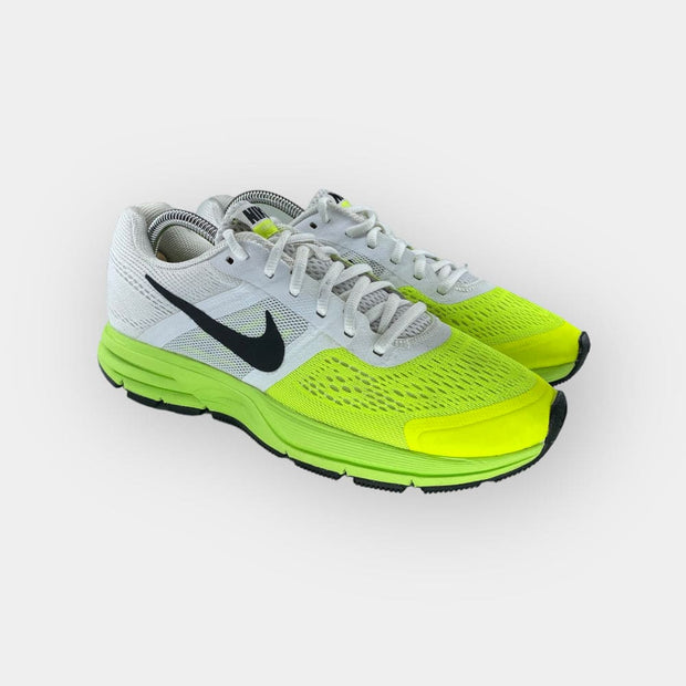 Tweedehands Nike Womens Air Pegasus - Maat 40 2