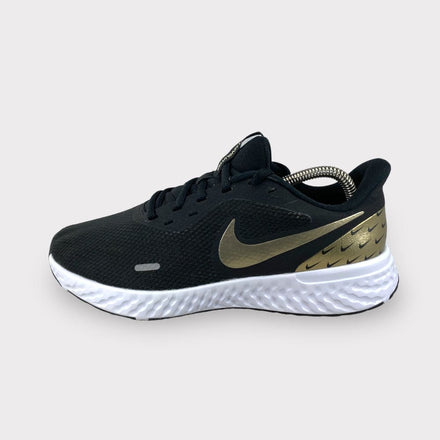 Tweedehands Nike Revolution 5 Premium - Maat 41 1