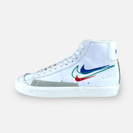Tweedehands Nike Blazer Mid 77 'Summer of Sports' -Green Swoosh - Maat 40 1
