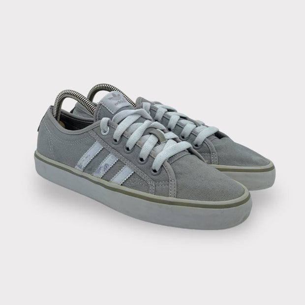 Tweedehands Adidas - Maat 38 3