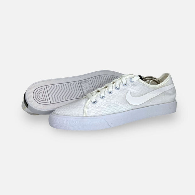 Tweedehands NIKE Primo Court - Maat 41 4