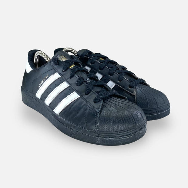 Tweedehands Adidas Superstar Foundation J - Maat 37.5 2