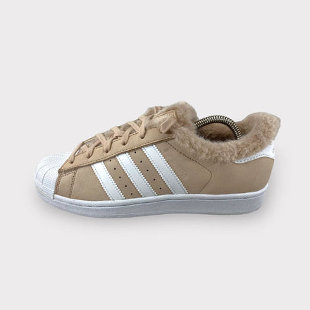 Tweedehands adidas Superstar Fur - Maat 40 1