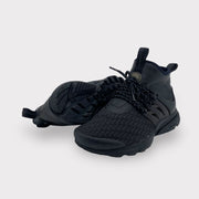 Tweedehands Nike Air Presto Mid Utility Premium 'Triple Black' (WMNS) - Maat 36.5 4