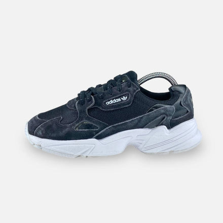 Tweedehands adidas Originals Falcon W 'Core Black' - Maat 36.5 1