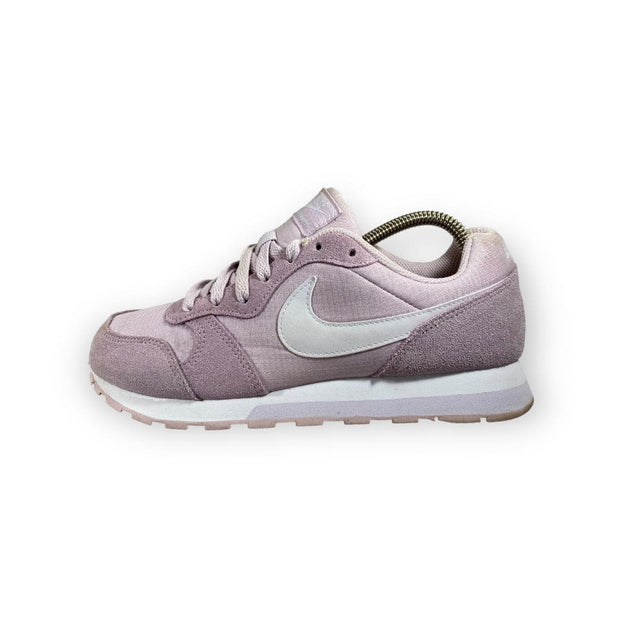 Nike MD RUNNER 2 PE GS - Maat 38 Nike