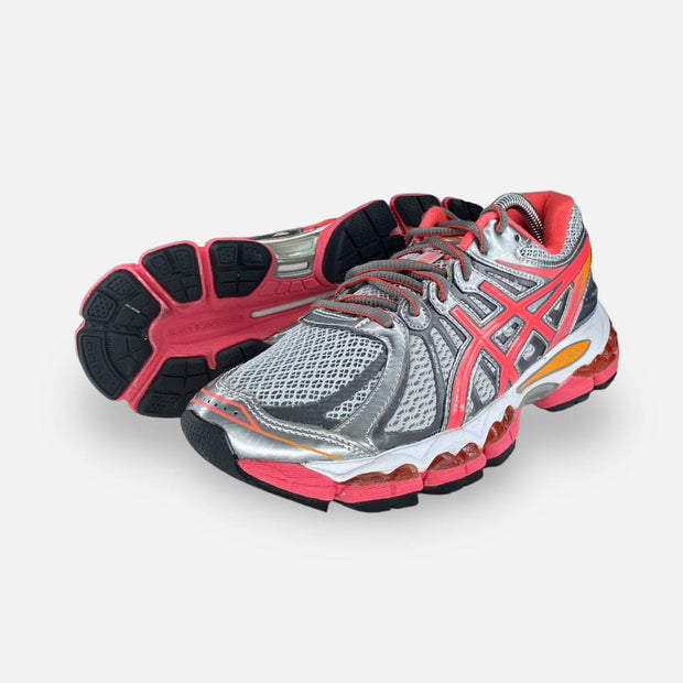 Tweedehands ASICS Gel-NimbUK - Maat 40 4