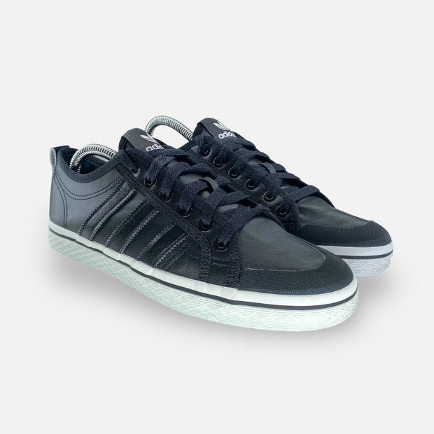 Tweedehands Adidas low - Maat 39.5 2