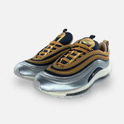 Tweedehands Nike Air Max 97 SE 'Metallic Gold & Silver' - Maat 39 3