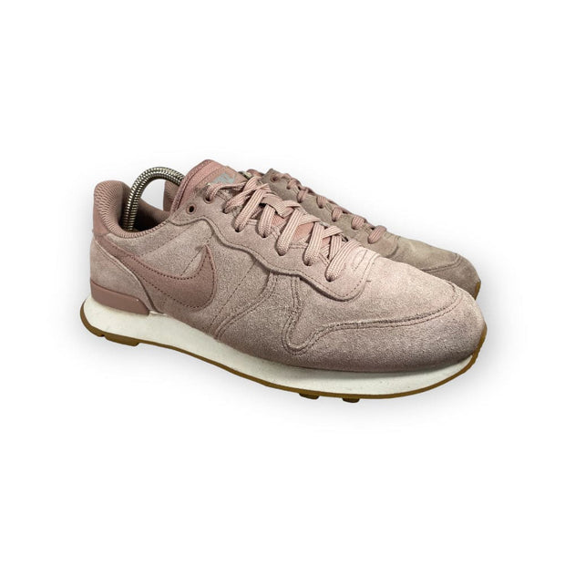 Nike Wmns Internationlist SE "Particle Pink" - Maat 40 Nike