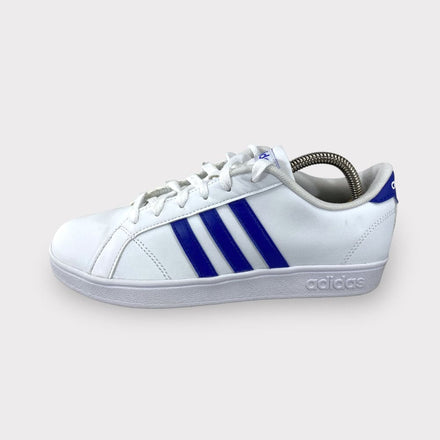Tweedehands Adidas Baseline K - Maat 38 1