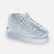 Tweedehands Nike Blazer Mid 'White/Gold' - Maat 38 2