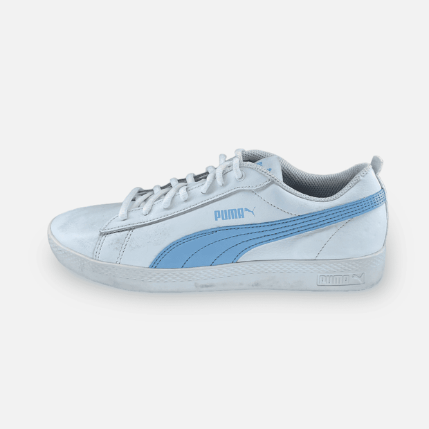 Puma women's deals smash v2 sneaker