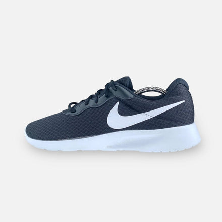 Tweedehands Nike Tanjun - Maat 45.5 1