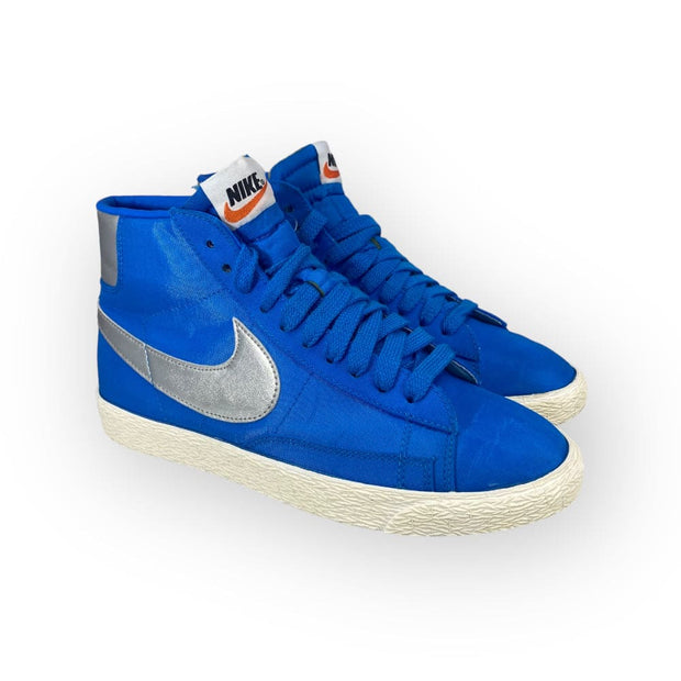 NIKE WMNS BLAZER HIGH - Maat 38 NIKE