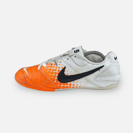 Tweedehands NIKE ELASTICO - Maat 43 1
