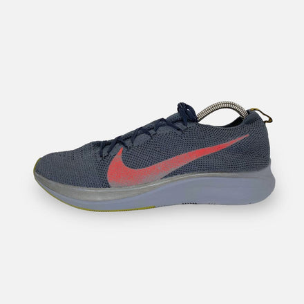 Tweedehands Nike Zoom Fly Flyknit - Maat 44.5 1