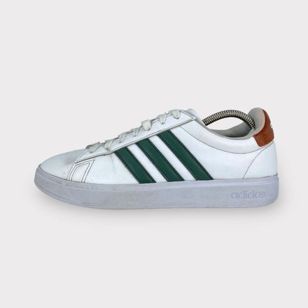 Tweedehands Adidas Grand Court 2.0 White - Maat 42.5 1