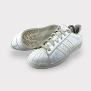 Tweedehands Adidas Superstar Foundation 'Triple White' - Maat 38 4