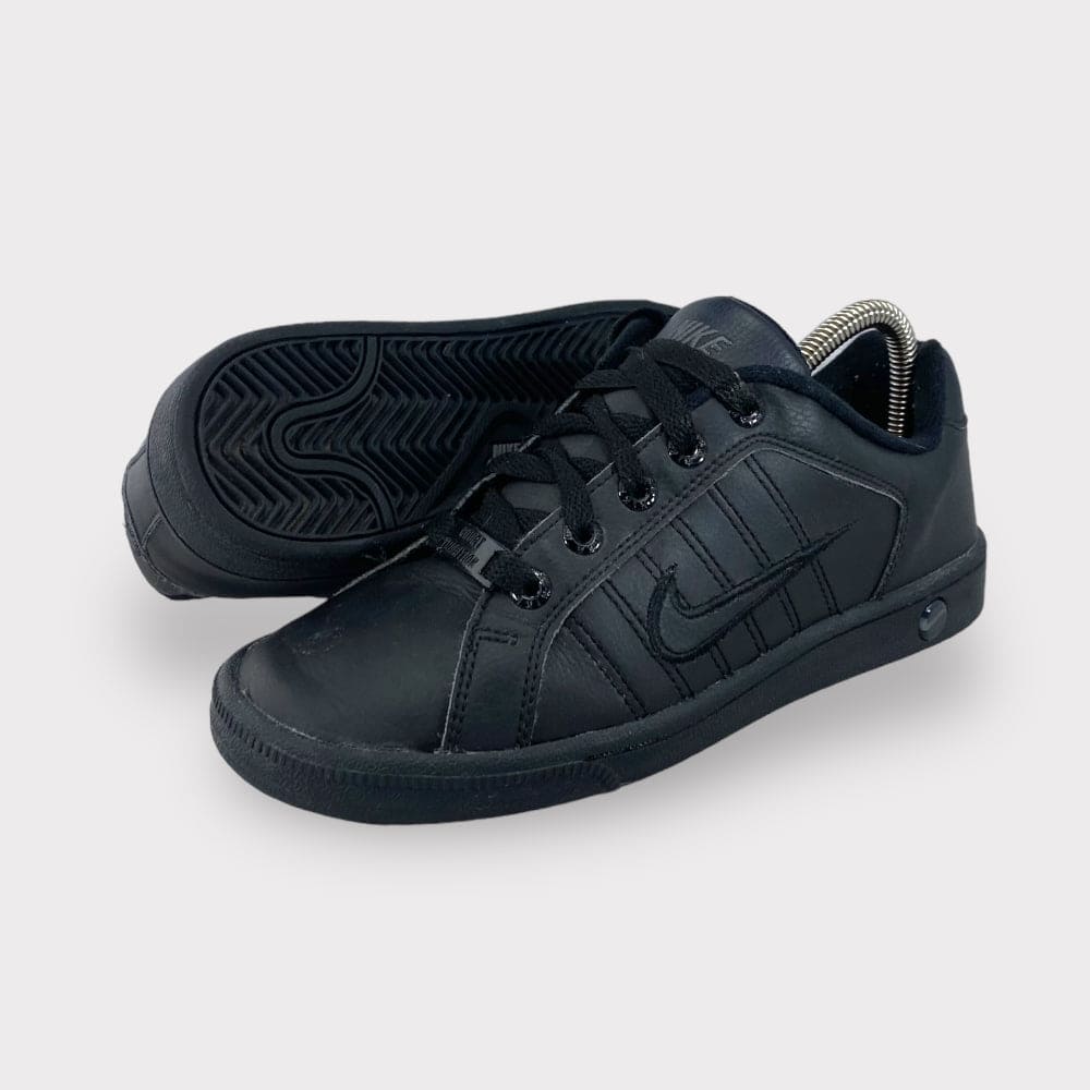 Nike court tradition black best sale