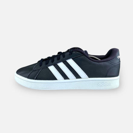 Tweedehands adidas Grand Court Base - Maat 44 1