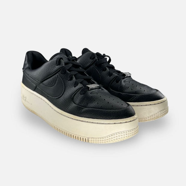 Tweedehands Nike WMNS Air Force 1 Sage &