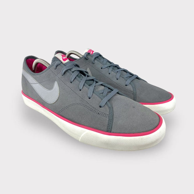 Tweedehands Nike Primo Court Suede - Maat 44 2