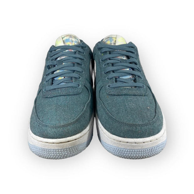 Nike Air Force 1 Low &