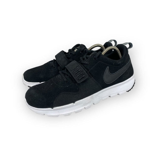 Nike sb trainerendor black on black Clearance