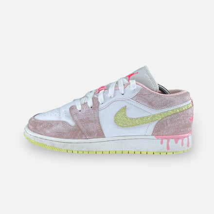 Tweedehands Air Jordan 1 Low GS 'Paint Drip' - Maat 40 1