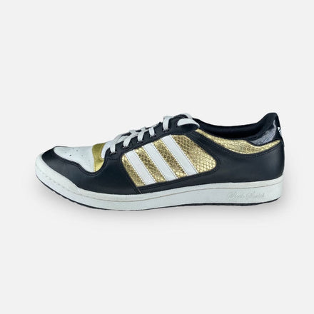 Tweedehands Adidas Sleek Series Low - Maat 42.5 1