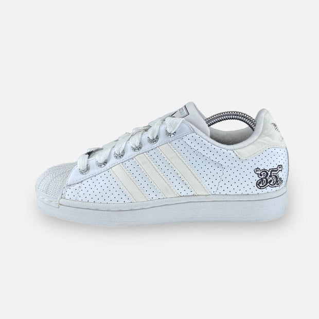 Tweedehands Adidas Superstar - Maat 39.5 1