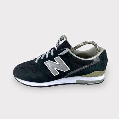 Tweedehands New Balance 996 BLACKWHITEGRAY Marathon Running - Maat 40 1