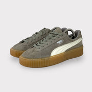 Tweedehands Puma Suede Platform Snk Jr - Maat 38 3