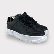 Tweedehands Nike WMNS Air Force 1 Pixel 'Black' - Maat 36 2